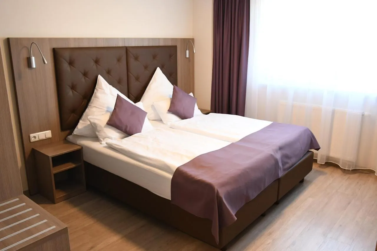 Ata Hotel - Self Check-In Amburgo 0*,  Germania